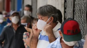 Uso de máscara e higiene das mãos é recomendado para evitar a contaminação. | Foto: Fabio Lima