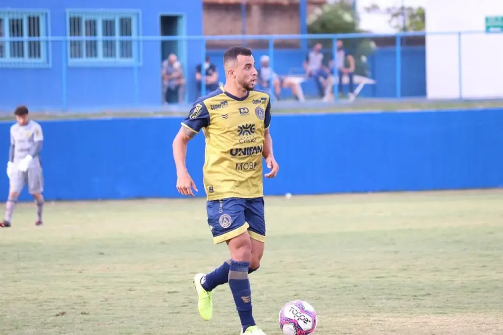 Foi titular em dezoito jogos das vinte e duas partidas na atual temporada defendendo as cores da Cidinha | foto: Nicolle Mendes / Aparecidense