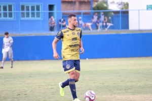 Foi titular em dezoito jogos das vinte e duas partidas na atual temporada defendendo as cores da Cidinha | foto: Nicolle Mendes / Aparecidense