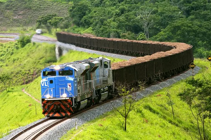 Governo Federal espera que o modal ferroviário chegue a representar cerca de 45% da matriz de transportes até 2035. | Foto: Reprodução/Internet
