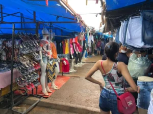 Ainda bem que tirei um tempinho para minhas compras de Natal. Quero deixar meus filhos e esposo, felizes”, diz a dona de casa Patrícia Freitas. | Foto: Reprodução/Internet