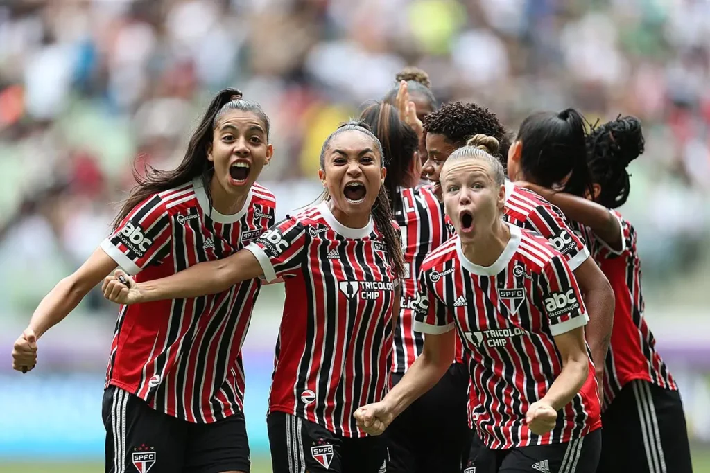 No Allianz Parque, em São Paulo, o Tricolor derrotou o Peixe por 3 a 2 | Foto: São Paulo FC