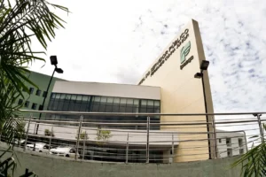 Últimos nove pacientes são transferidos para outras instituições. Unidade teve 7.706 internados e realizou 5.272 altas médicas | Foto: reprodução/Secom