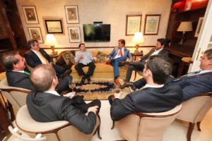 Encontro não estava previsto na agenda presidencial e contou com esquema forte de segurança da GSI com apoio da PM | Foto: reprodução/redes sociais