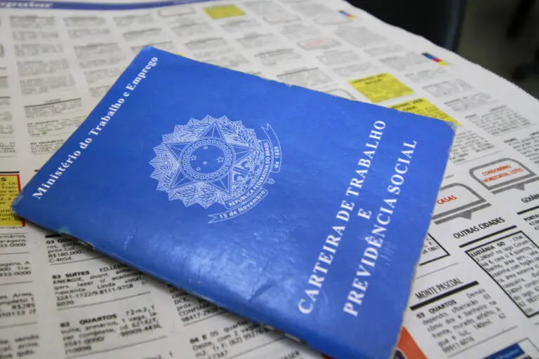 Os interessados devem acessar o site da Prefeitura Municipal para se candidatar às vagas de emprego | Foto: Reprodução