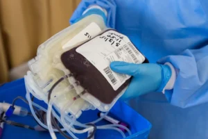 Por terem nascido com baixo peso e antes da idade gestacional adequada, correm sérios riscos de complicações. | Foto: Reprodução/Internet