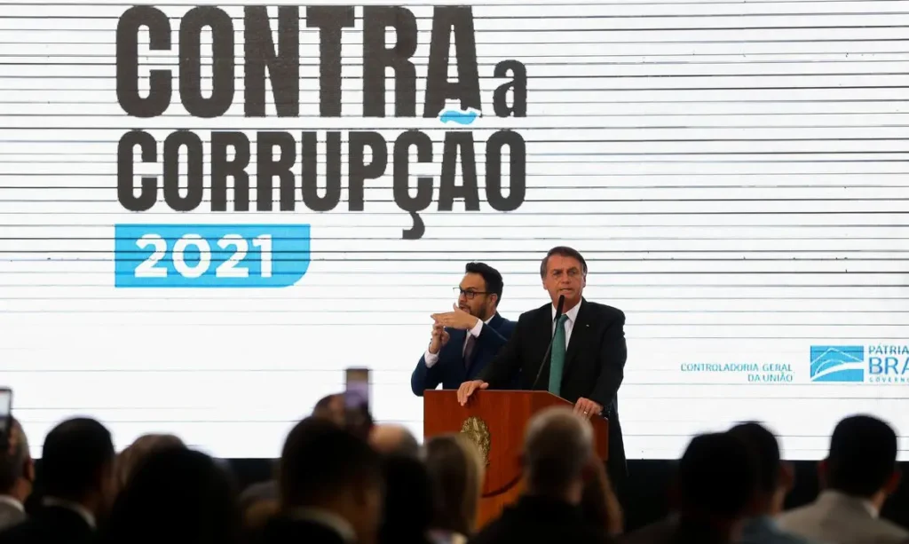O presidente Jair Bolsonaro participa de evento alusivo ao Dia Internacional Contra a Corrupção,no Palácio do Planalto