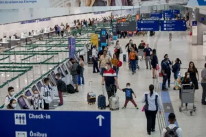 Passageiros de voos estrangeiros terão de comprovar vacinação, apresentar teste ou fazer quarentena no Brasil | Foto: Camila Lima/Sistema Verdes Mares