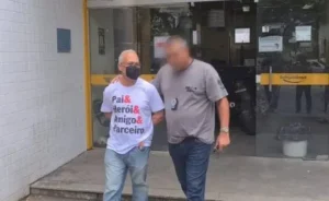 De acordo com a polícia, as cinco vítimas têm um perfil semelhante, morenas, de cabelos longos, e relataram ter sido abusadas quando tinham entre 16 e 27 anos | Foto: Reprodução