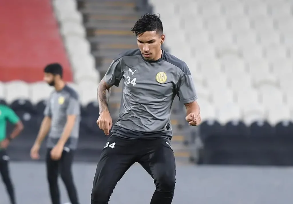 Lateral-esquerdo Renner retorna ao seu estado natal, para atuar pela Raposa no Goianão | foto: Arquivo Pessoal