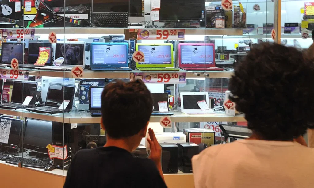 O indicador em 2021 atingiu o menor nível histórico, ficando abaixo do mínimo anterior, de 2016, quando fechou em 73,3 pontos | Foto: Reprodução