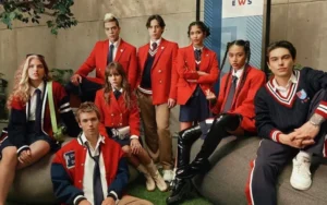 Famosa por ter lançado a banda RBD, que foi uma das mais populares da América Latina, a nova versão traz novos personagens mais modernos e atrativos | Fotos: Reprodução