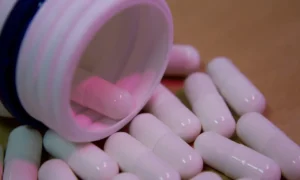 Segundo a pasta, a “fase atual permite que os laboratórios apresentem medidas para reestruturar o cronograma de ações e atividades”