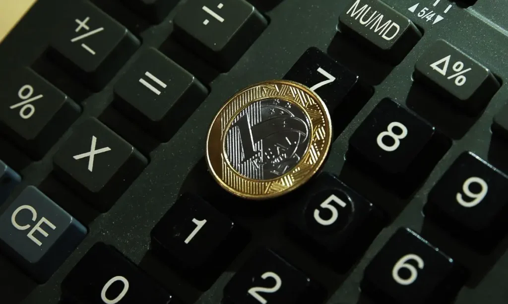 Economia, Moeda Real,Dinheiro, Calculadora