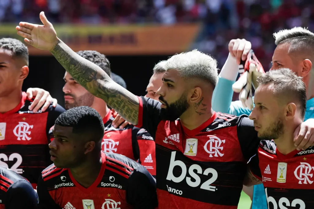 Sem ser consenso entre os torcedores flamenguistas, o fato é que Paulo Sousa continua tentando aprimorar o já forte elenco do time | Foto: reprodução/Flickr