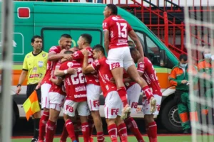 Com a vitória contra o Atlético Goianiense, o Vila Nova garantiu sua classificação para as quartas de finais do Goianão | Foto: Vila Nova FC
