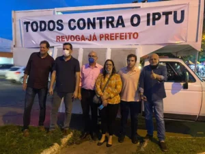Movimento proteste contra aumento do IPTU em Goiânia