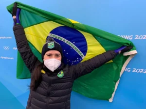 Brasileira avançou para a final e terminou na 13ª colocação, se tornando a melhor latino-americana da história no skeleton | Foto: Alexandre Castello Branco/COB