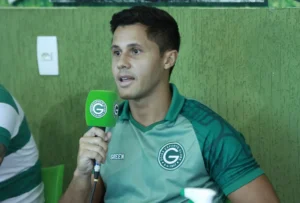 O novo diretor chega com um currículo com passagens pelos Estados Unidos e Espanha antes de aceitar a proposta do Goiás para ajudar na base | foto: Rosiron Rodrigues / Goiás EC