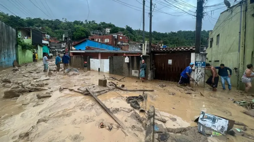 Tragédia: 36 pessoas morreram e quase 2,5 mil estão desabrigadas após chuvas no litoral de São Paulo