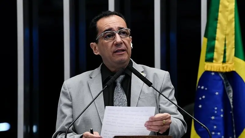 Kajuru quer impedir atuação ministro no caso das joias para Bolsonaro