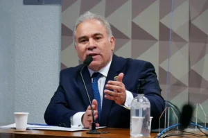Queiroga disse que acredita que o registro da vacinação de Bolsonaro tenha sido incluído por um hacker no sistema do SUS. | Foto: Senado