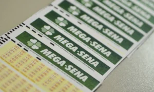 Bilhetes de aposta da mega-sena