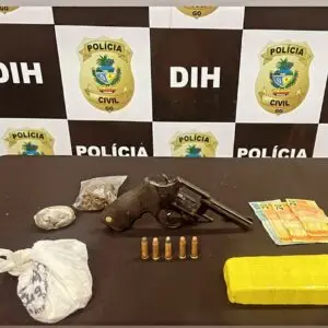Dupla é suspeita de monopolizar tráfico de drogas na região | Foto: Divulgação/PCGO
