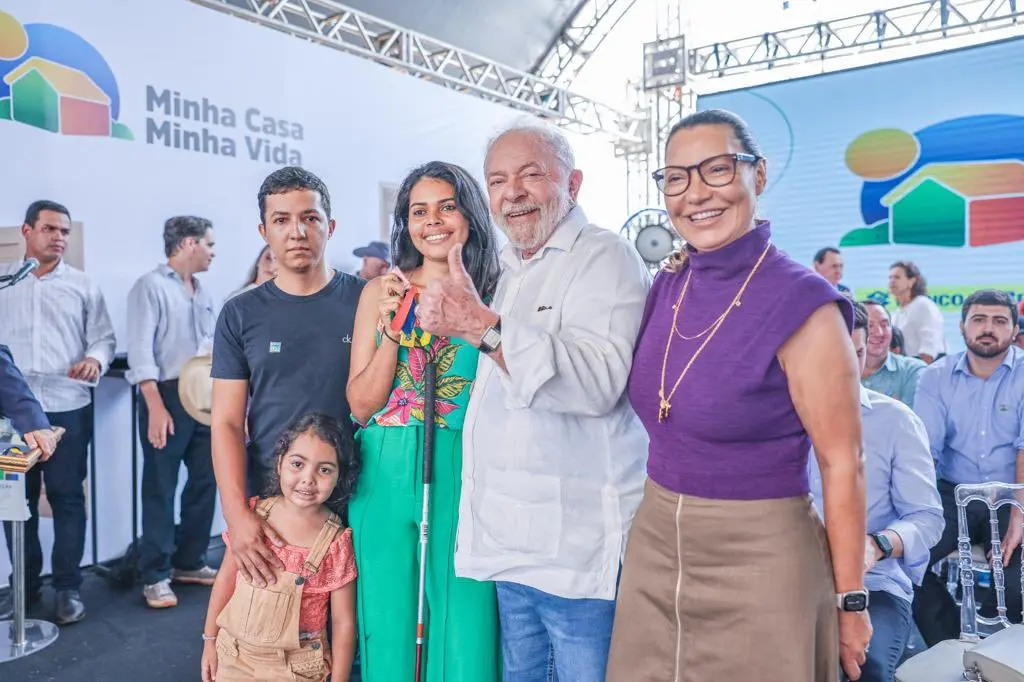 Presidente diz que país precisa de programa para classe média-baixa. | Foto: Ricardo Stuckert