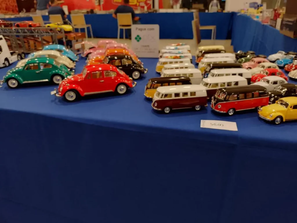 Os visitantes poderão conferir réplicas de clássicos nacionais e importados entre as mais de 1000 miniaturas | Foto: Divulgação
