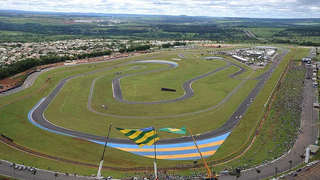 Turismo Nacional abre temporada com seis corridas neste fim de semana no Autódromo de Goiânia (Foto: Cleocinei Zonta/Turismo Nacional)