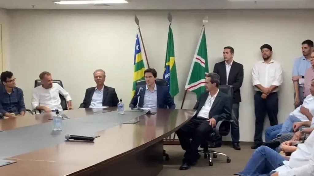 Presidente do MDB, Daniel Vilela se encontrou com os 31 prefeitos pela primeira vez como vice-governador | Foto: Reprodução/ Redes Sociais