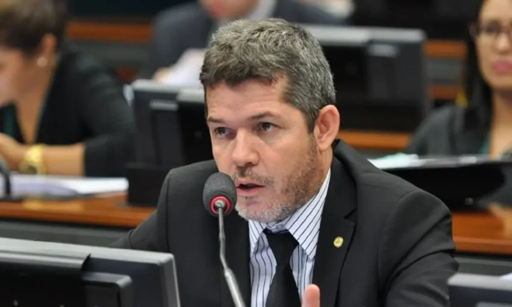 Delegado-Waldir