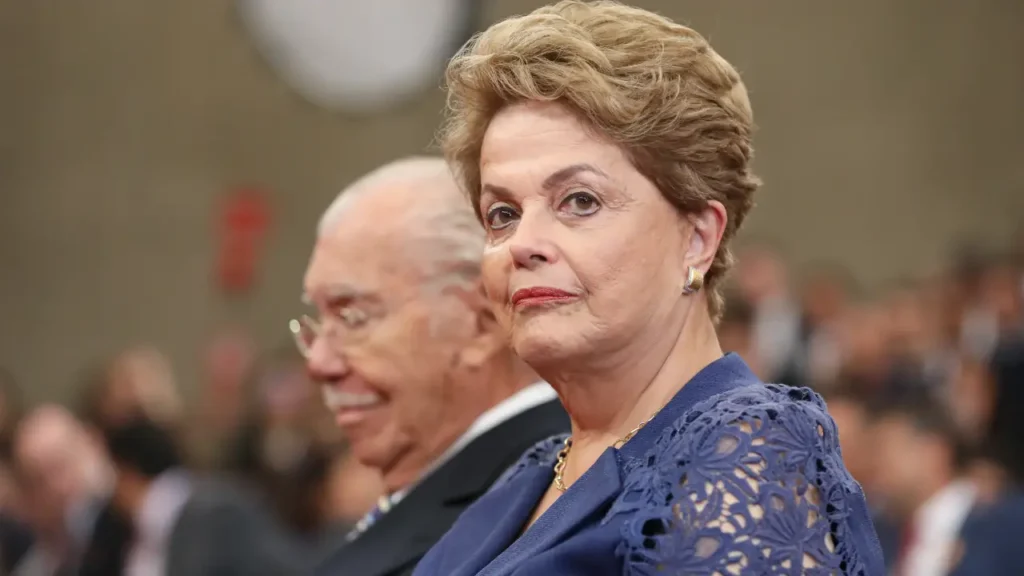 A ex-presidenta Dilma Rousseff (PT) fez reuniões virtuais com ministros da Economia de outros países dos Brics