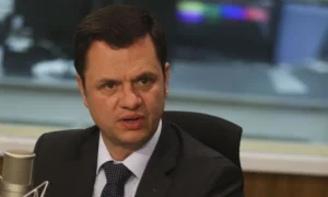 Ele foi ouvido por cerca de 1h30 pelo ministro Benedito Gonçalves. | Foto: Valter Campanato - Agência Brasil