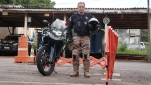 Apaixonado por motociclismo, PRF se aposenta após 27 anos na estrada