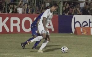 No Estádio Zinho de Oliveira, o Goiás perdeu a disputa por pênaltis contra o Águia de Marabá por 7 a 6 | Foto: Fernando Lima/Goiás EC