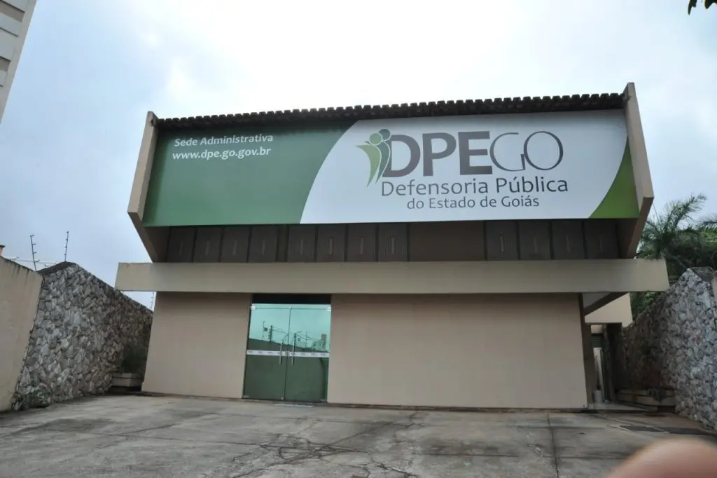 Paciente que aguarda consulta especializada há um ano consegue liminar|