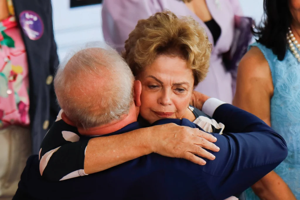 Ela foi indicada pelo governo Lula ao cargo. O mandato de Dilma vai até julho de 2025. | Foto: Sérgio Lima/ Poder360