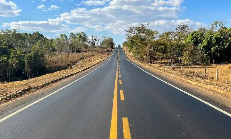 Ecovias do Araguaia realiza revitalização de sinalização horizontal nas BRs 080, 153 e 414