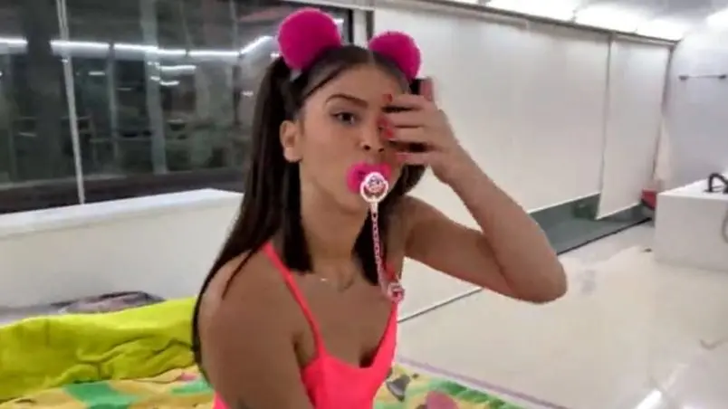 A situação gerou extrema revolta nas redes sociais, chegando a 48 mil curtidas, cinco mil comentários e três mil retweets | Foto: Reprodução/Twitter