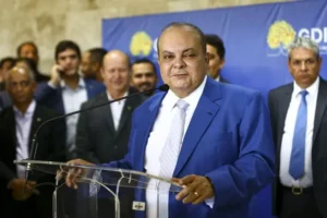 Brasília (DF), 16/03/2023 - O governador do Distrito Federal, Ibaneis Rocha, durante entrevisa coletiva para falar sobre seu retorno ao governo após determinação do ministro Alexandre de Moraes, do Supremo Tribunal Federal (STF).
