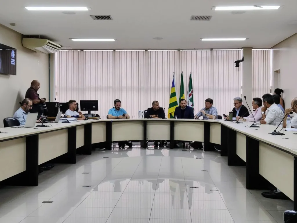 Nessa fase inicial, serão ouvidos representantes da própria Companhia de Urbanização, da Controladoria Geral do Município e da Sefin | Foto: Câmara/Reprodução