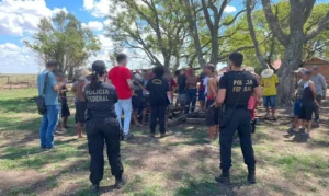 Dos 56 trabalhadores resgatados nesta sexta-feira (10), dez tinham entre 14 e 17 anos de idade | Foto: PF