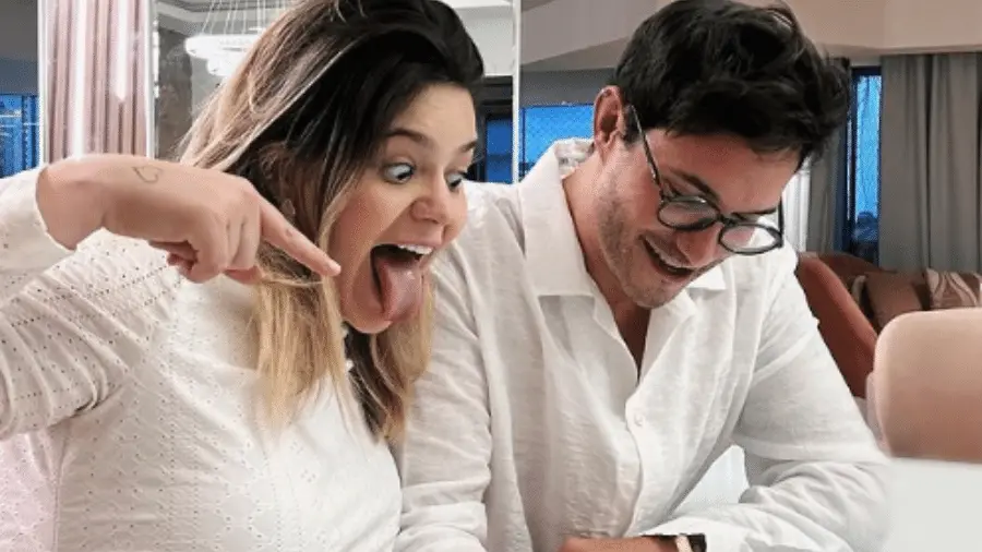 Tube informou que ainda pretende realizar uma grande cerimônia para comemorar a união | Foto: Reprodução/Instagram