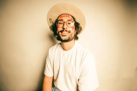 Zeeba é formado pela Musicians Institute, em Los Angeles e foi vencedor do Grammy Amplifier em 2015 | Foto: Divulgação