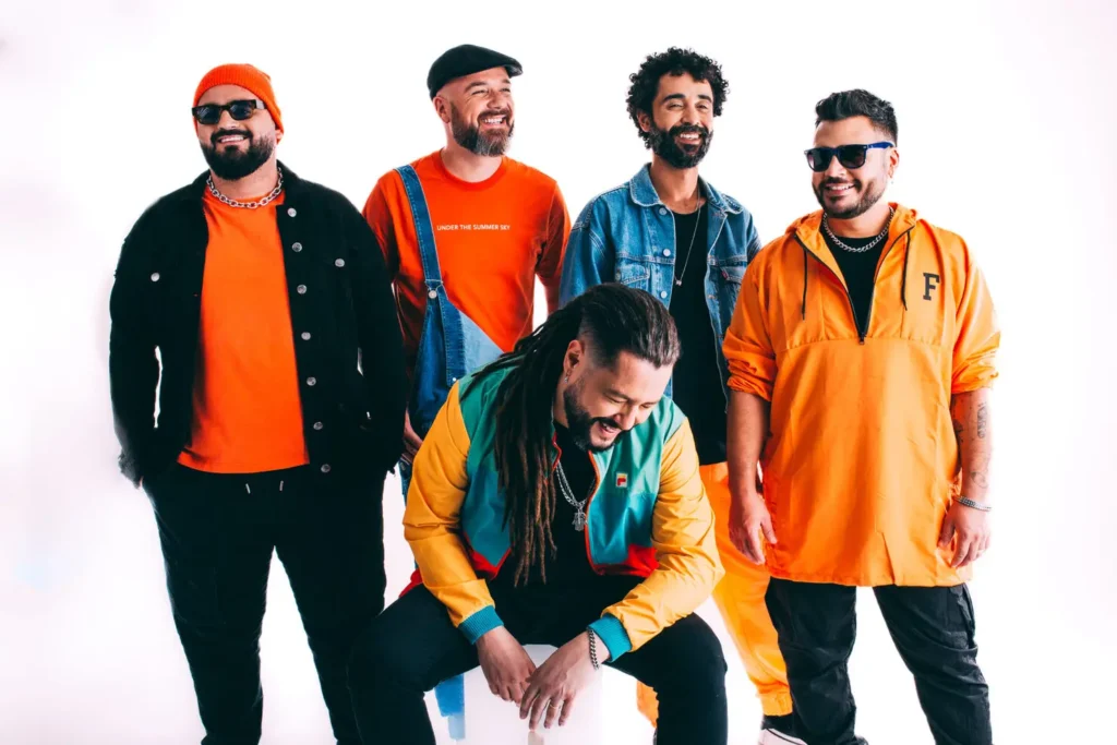 Pela primeira vez a banda interpretou apenas faixas consagradas da música brasileira | Foto: Divulgação