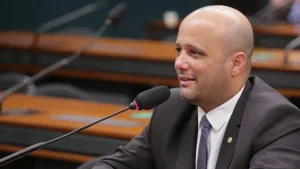 Ex-deputado federal e ex-candidato ao governo, Major Vitor Hugo pode disputar Goiânia ou Anápolis | Foto: Divulgação