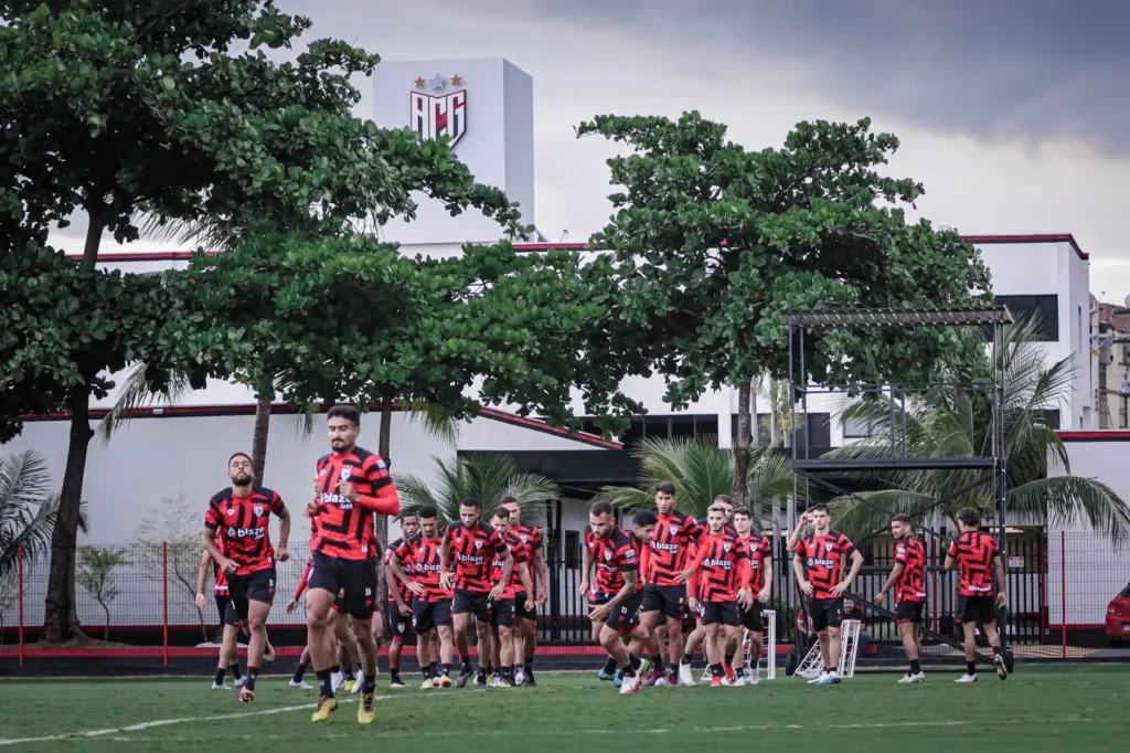 Campeão goiano, o Rubro-Negro começará a Segundona jogando contra o Sampaio Corrêa | Foto: Ingryd Oliveira/Atlético-GO