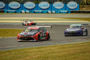A estreia de Dudu Barrichello na sua primeira temporada completa na Stock Car teve um saldo positivo (Foto: Roberto Corrêa)